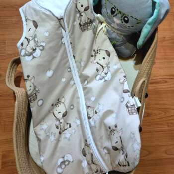 Śpiworek KLASYCZNY   wzór Żyrafa Beżowa